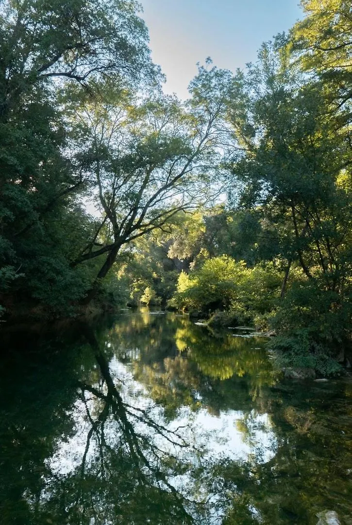 Idyllic Riverside Provencal Farmhouse Le Thoronet Villa