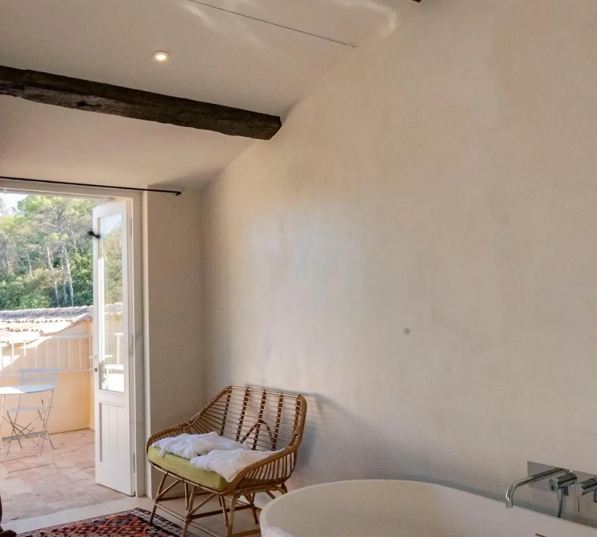 Villa Idyllic Riverside Provencal Farmhouse Le Thoronet